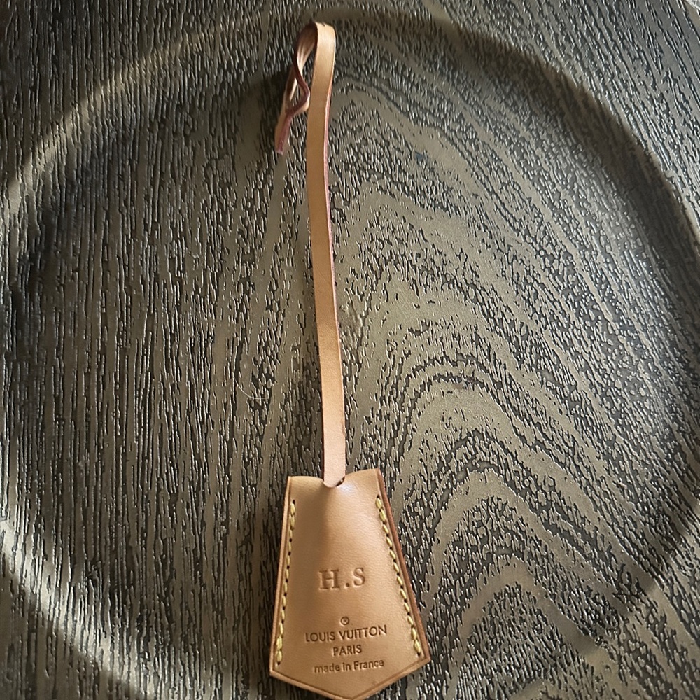 Louis Vuitton Vachetta Leather Luggage Tag/Clochette